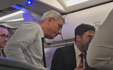 Uçakta rahatsızlandı, ilk müdahaleyi Bakan Memişoğlu yaptı
